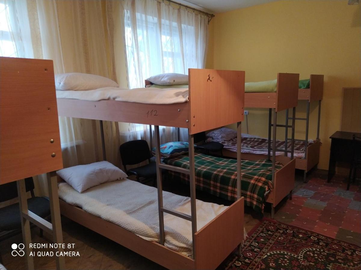 От Заката До Рассвета Vandrarhem Poltava Exteriör bild