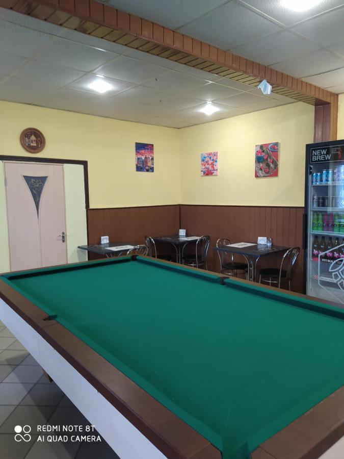 От Заката До Рассвета Vandrarhem Poltava Exteriör bild